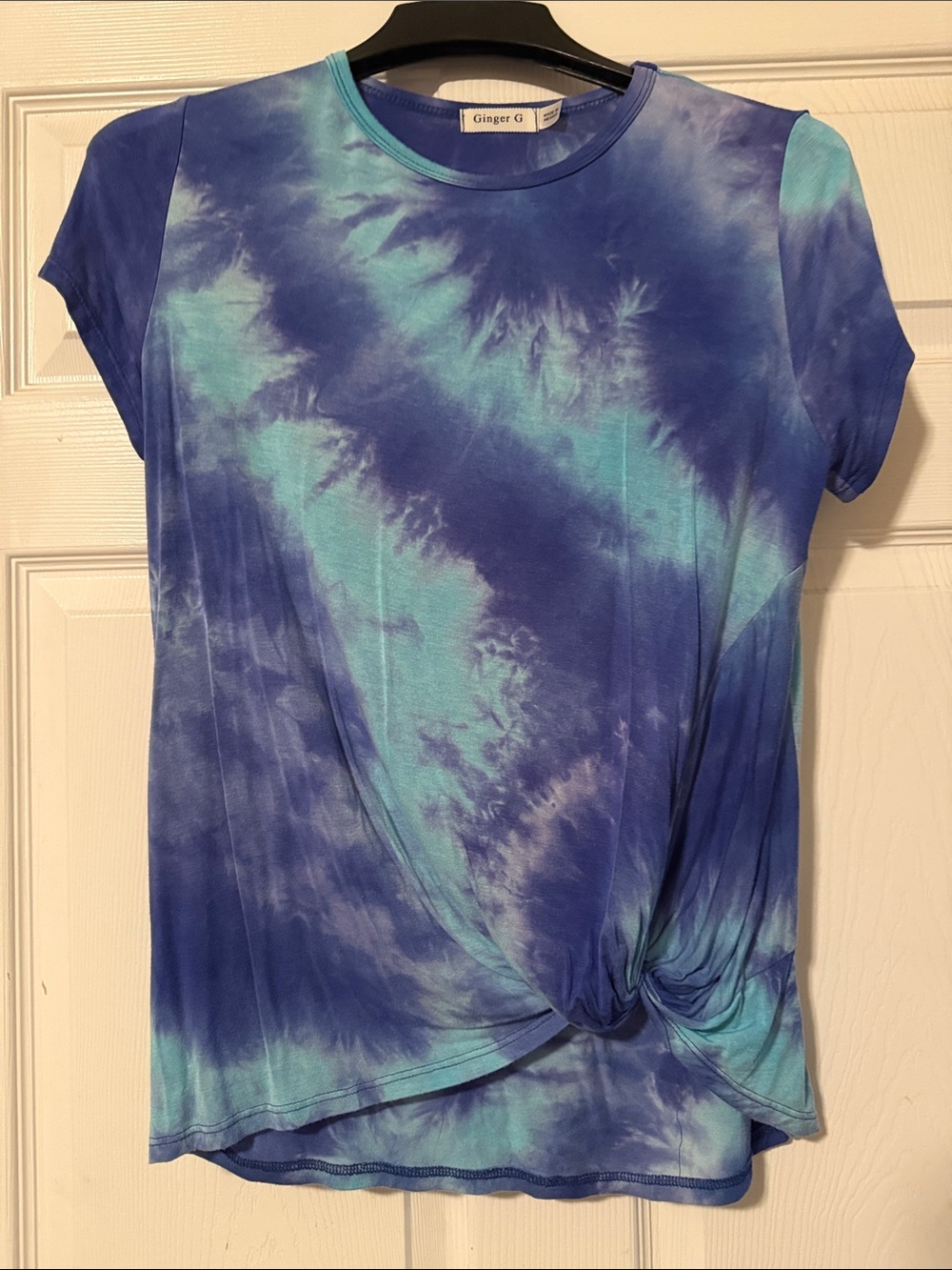 Ginger G Women's Blue & Teal Tie-Dye Knot Front Tee